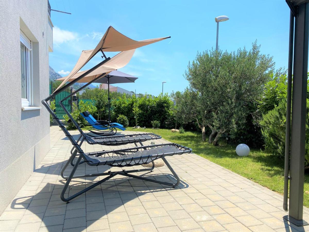 Lux Apartment Sea Shell With Jacuzzi Makarska Exterior photo